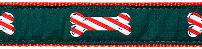 Preston pepermint štap za pseće ovratnik i povodac za Božić i praznike - dizajn kostiju od bombona na zelenoj vrpci s crvenim
