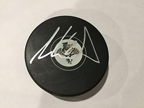 Hokejaški pak Florida Panthers s autogramom Aarona Ecblada iz mumbo-a-NHL Pakovi s autogramima